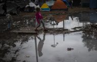 Caravan migrants declare hunger strike to pressure US