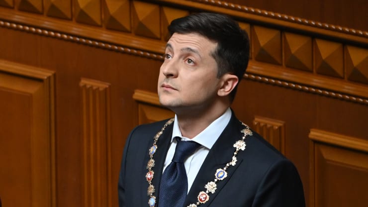 A bank scandal, an oligarch and the IMF: Ukraine’s president has a lot to deal with right now