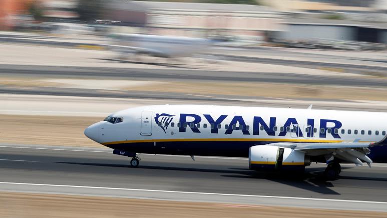 Spanish court rules Ryanair's cabin baggage policy 'abusive' and invalid